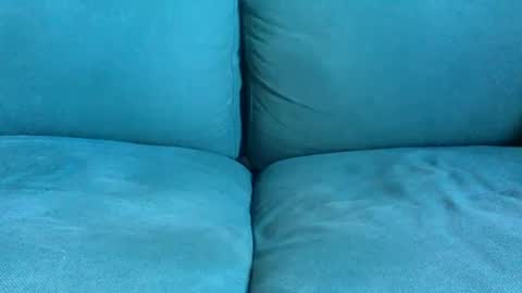 Snapshot of tombi125 chatting on 02/16/25, 03:59 tombi125 online show from 02/16/25, 03:59