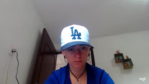 Snapshot of tomboyblue chatting on 12/02/24, 03:58 Blue online show from 12/02/24, 03:58