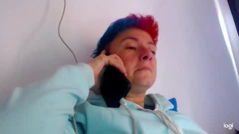 Snapshot of tomboyblue chatting on 12/16/24, 08:16 Blue online show from 12/16/24, 08:16
