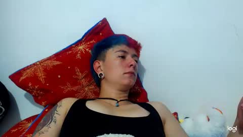 Snapshot of tomboyblue chatting on 12/20/24, 12:30 Blue online show from 12/20/24, 12:30