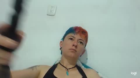 Snapshot of tomboyblue chatting on 01/08/25, 02:14 Blue online show from 01/08/25, 02:14