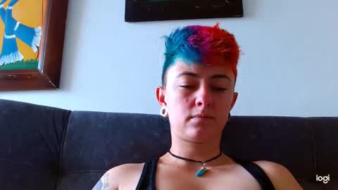 Snapshot of tomboyblue chatting on 02/10/25, 05:30 Blue online show from 02/10/25, 05:30