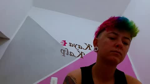 Snapshot of tomboyblue chatting on 10/03/25, 02:14 Blue online show from 10/03/25, 02:14