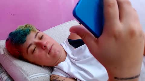 Snapshot of tomboyblue chatting on 10/21/25, 06:30 Blue online show from 10/21/25, 06:30