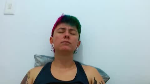 Snapshot of tomboyblue chatting on 11/19/25, 09:15 Blue online show from 11/19/25, 09:15