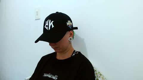 Snapshot of tomboyblue chatting on 01/10/26, 06:31 Blue online show from 01/10/26, 06:31