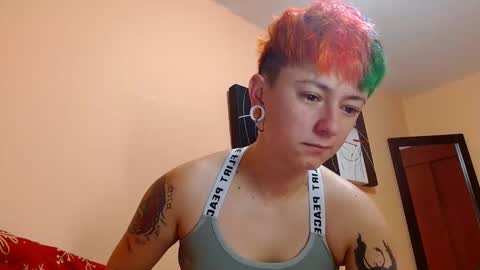 Snapshot of tomboyblue chatting on 01/18/26, 02:10 Blue online show from 01/18/26, 02:10