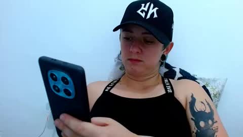 Snapshot of tomboyblue chatting on 03/10/26, 11:32 Blue online show from 03/10/26, 11:32