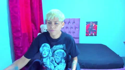 tomboygirl69 online show from 02/02/25, 03:39