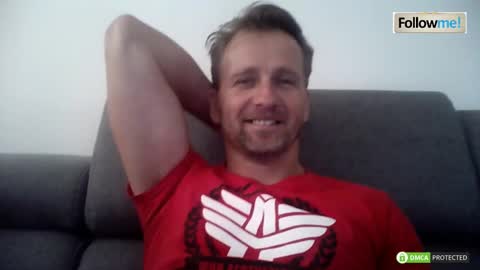 Snapshot of tomhardic chatting on 10/02/25, 01:07 TOM online show from 10/02/25, 01:07