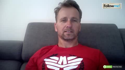 Snapshot of tomhardic chatting on 10/07/25, 04:53 TOM online show from 10/07/25, 04:53