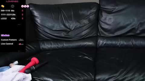 Tomi Michelle online show from 02/11/25, 11:44