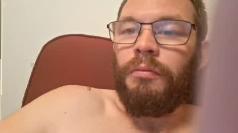 Snapshot of tomlaw1991 chatting on 07/02/26, 09:43 tomlaw1991 online show from 07/02/26, 09:43