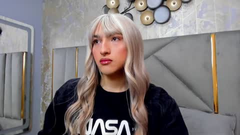   online show from 01/29/25, 11:51