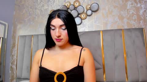   online show from 02/03/25, 11:42