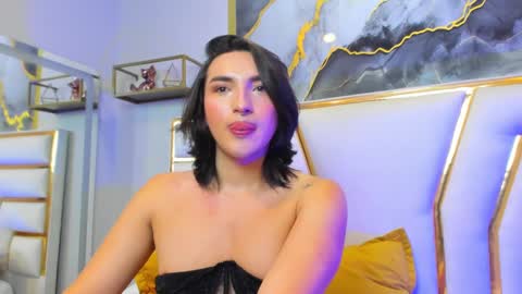   online show from 03/05/25, 02:45