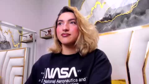   online show from 11/26/25, 11:55