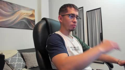 Tomas online show from 03/18/26, 03:53