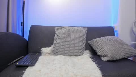 Tomas online show from 04/01/26, 04:46