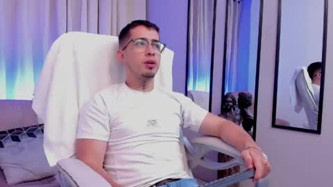 Tomas online show from 04/18/26, 11:14