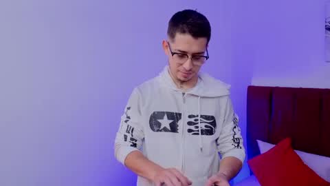 Tomas online show from 05/14/26, 12:01