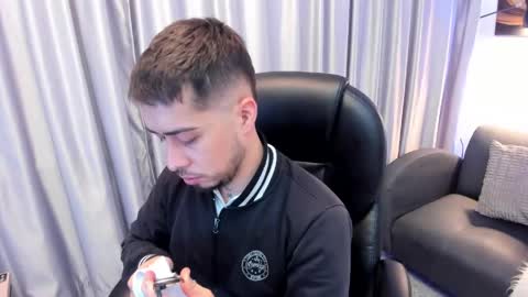 Tomas online show from 06/04/26, 12:11