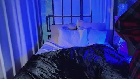 Tommie online show from 11/29/25, 05:43