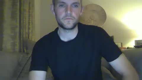 Snapshot of tommietommie123 chatting on 04/10/26, 11:31 tommietommie123 online show from 04/10/26, 11:31