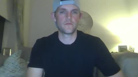 Snapshot of tommietommie123 chatting on 04/25/26, 10:18 tommietommie123 online show from 04/25/26, 10:18