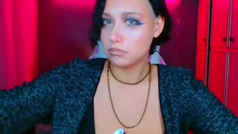 Galadriel online show from 10/18/25, 05:35