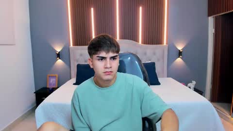 Tommy  online show from 12/20/25, 03:57