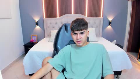 Tommy  online show from 02/08/26, 03:21