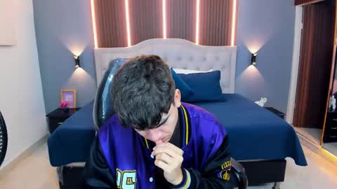 Tommy  online show from 02/24/26, 03:26