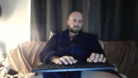 Snapshot of tommy5173 chatting on 12/10/24, 08:40 tommy5173 online show from 12/10/24, 08:40