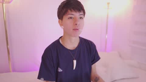 Blue  online show from 02/04/26, 07:09