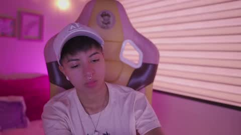 Blue  online show from 05/07/26, 02:00