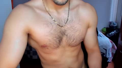 Twitter BreddTommy IG tommy bredd online show from 10/01/25, 06:47