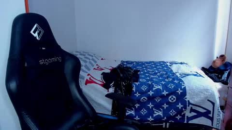 Twitter BreddTommy IG tommy bredd online show from 02/26/26, 06:07