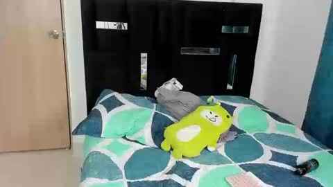   online show from 09/26/25, 10:36