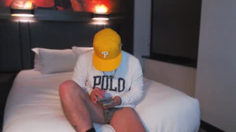 Snapshot of tommy_knuckles chatting on 01/13/25, 06:16 Tommy online show from 01/13/25, 06:16