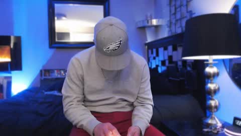 Snapshot of tommy_knuckles chatting on 02/23/25, 07:22 Tommy online show from 02/23/25, 07:22