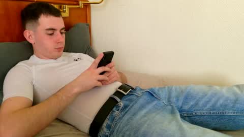 Thomas online show from 03/30/26, 03:13