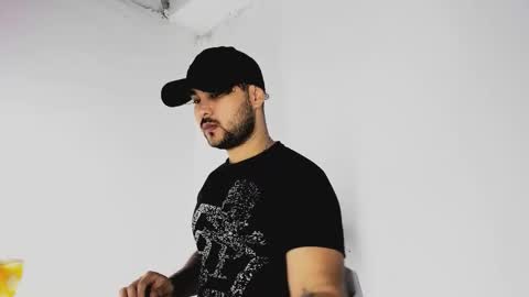 tommy_sccott online show from 11/09/25, 09:57