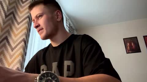 Snapshot of tommy_shak chatting on 01/26/25, 08:03 Tommy Shak online show from 01/26/25, 08:03