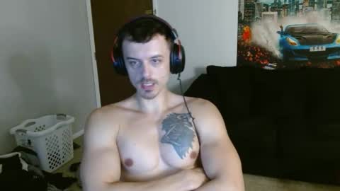 Snapshot of tommystrokes_ chatting on 10/01/25, 01:55 Tommy Strokes online show from 10/01/25, 01:55