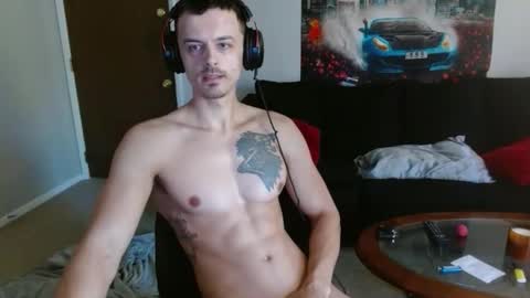 Snapshot of tommystrokes_ chatting on 10/21/25, 05:13 Tommy Strokes online show from 10/21/25, 05:13