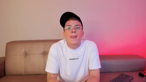 tommy online show from 03/06/26, 06:48