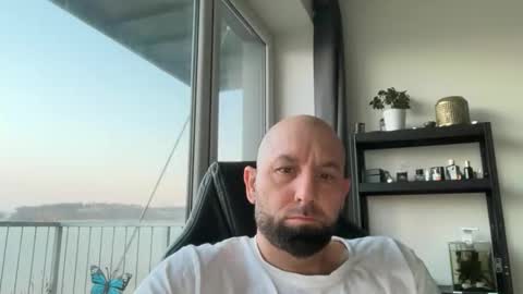 Thomas Fit online show from 01/19/26, 06:50