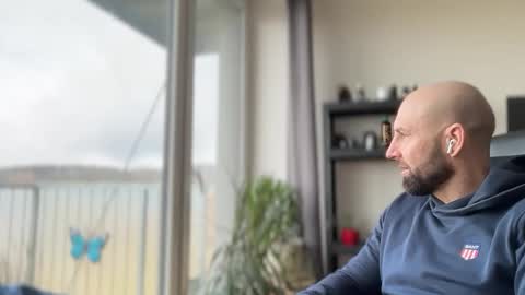 Thomas Fit online show from 03/31/26, 08:15