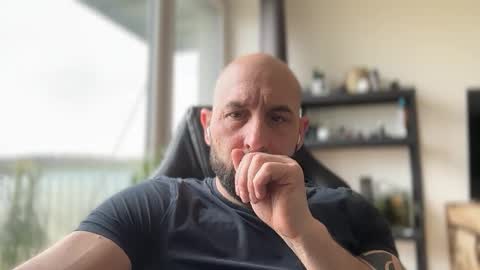 Thomas Fit online show from 04/20/26, 09:12